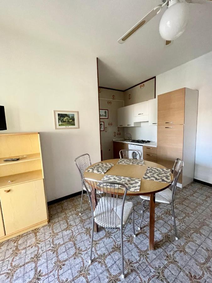 Foscolo Sunset House Apartment Lido di Jesolo Exterior photo